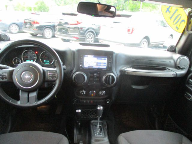 2014 Jeep Wrangler Unlimited Image 8