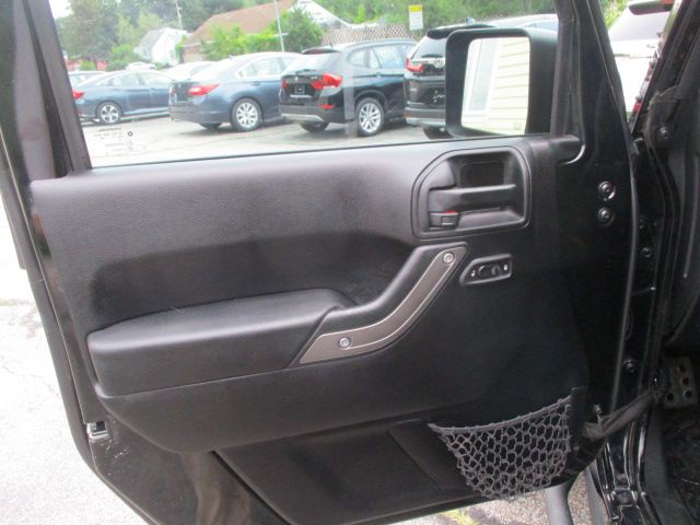 2014 Jeep Wrangler Unlimited Image 15