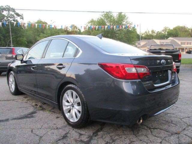 2017 Subaru Legacy Image 4