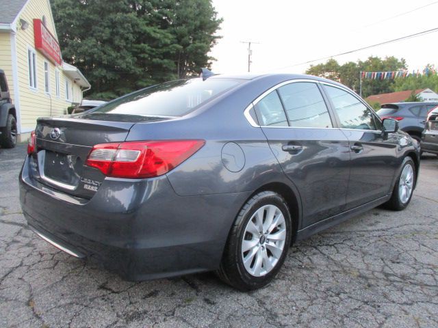 2017 Subaru Legacy Image 6