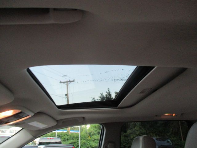 2012 Jeep Grand Cherokee Image 14