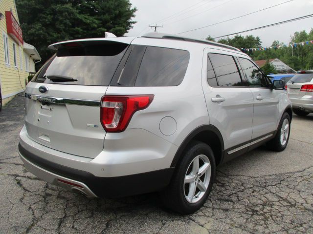 2016 Ford Explorer Image 6