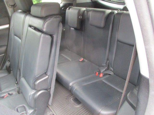 2015 Toyota Highlander Image 19