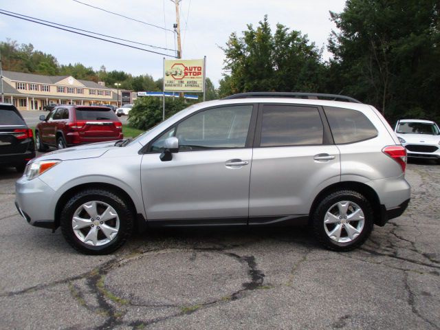 2015 Subaru Forester Image 3