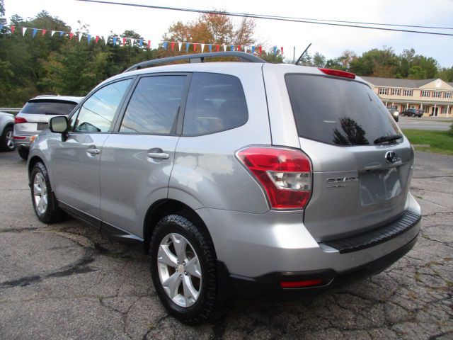 2015 Subaru Forester Image 4