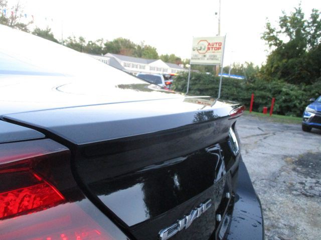 2015 Honda Civic Image 23