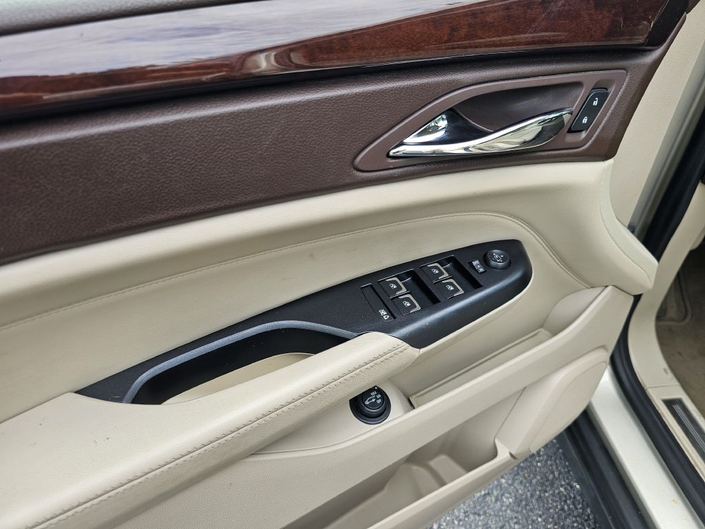 2015 Cadillac SRX Image 12