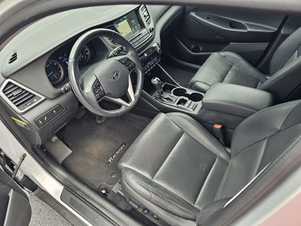 2017 Hyundai Tucson Image 12