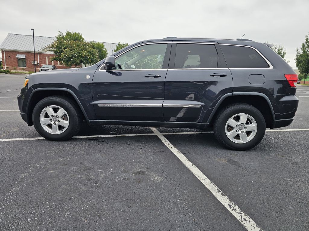 2013 Jeep Grand Cherokee Image 3