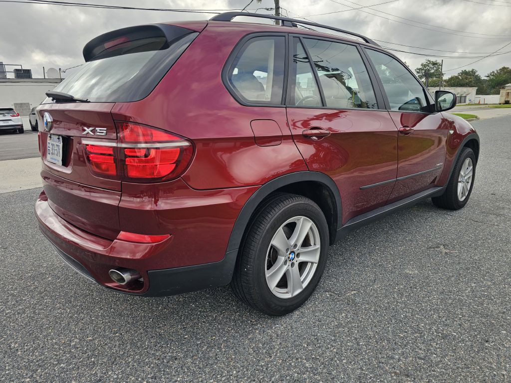 2011 BMW X5 Image 7