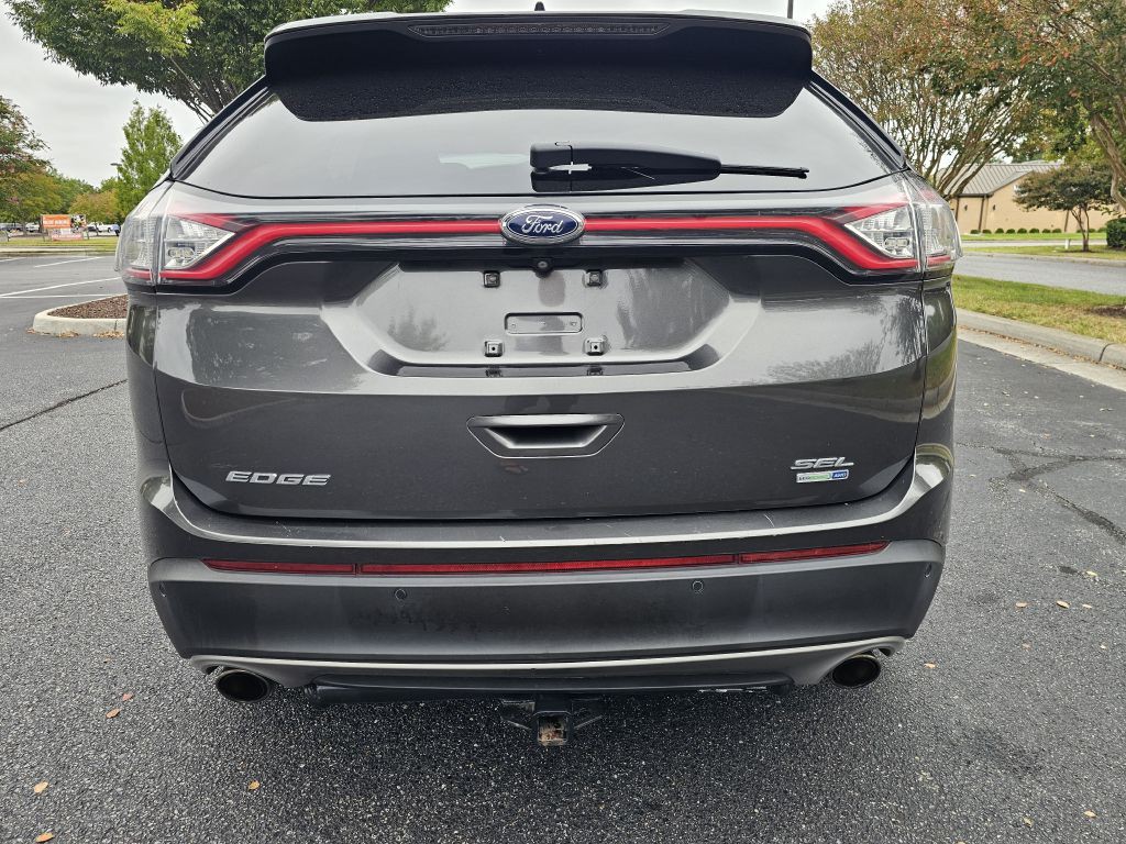 2017 Ford Edge Image 4