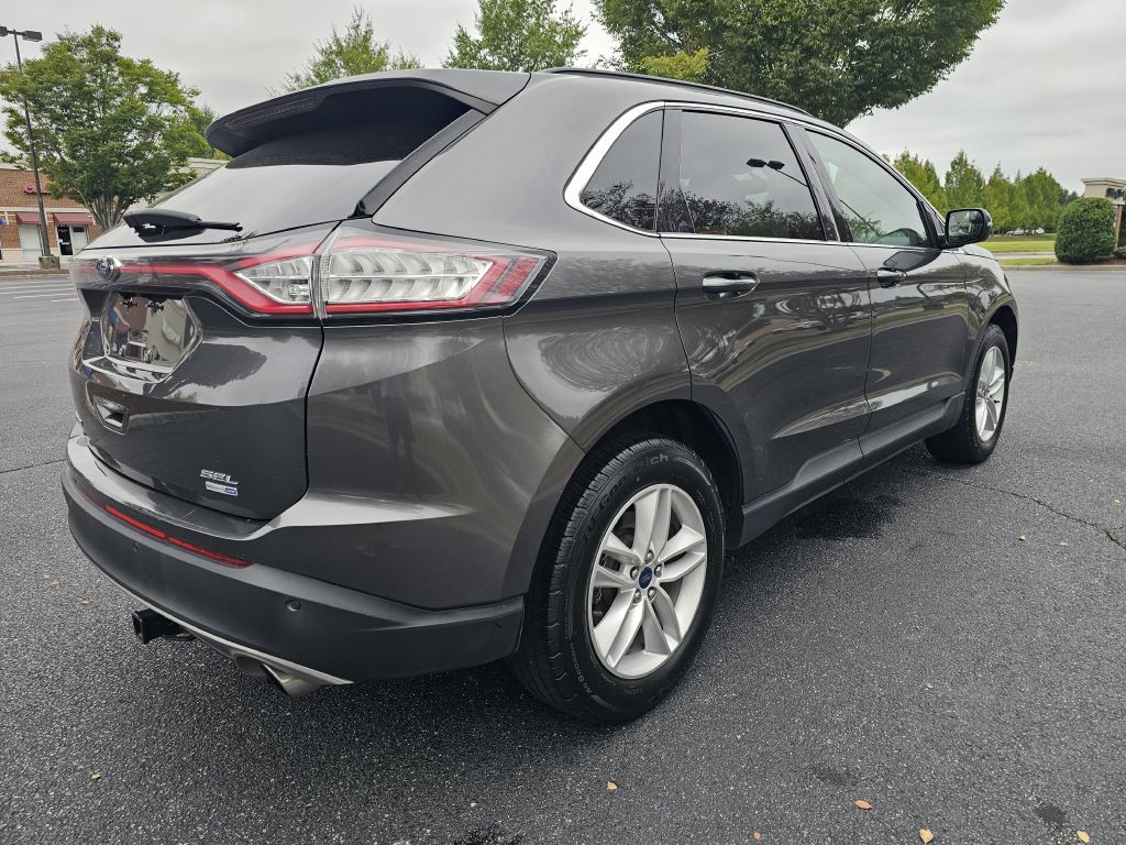 2017 Ford Edge Image 5