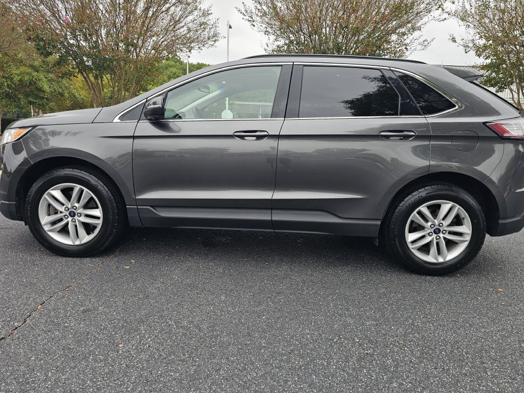 2017 Ford Edge Image 3