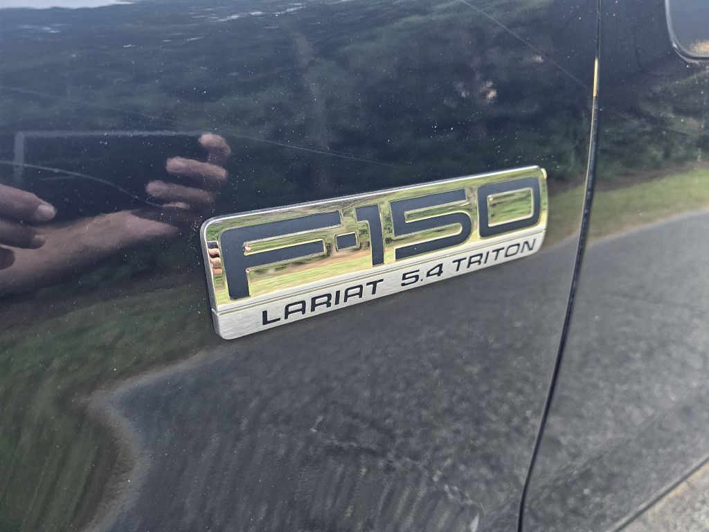 2004 Ford F-150 Image 10