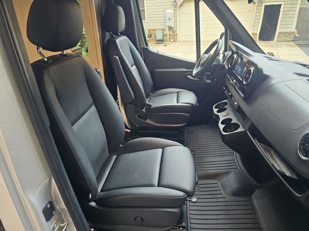 2020 Mercedes-Benz Sprinter Image 14