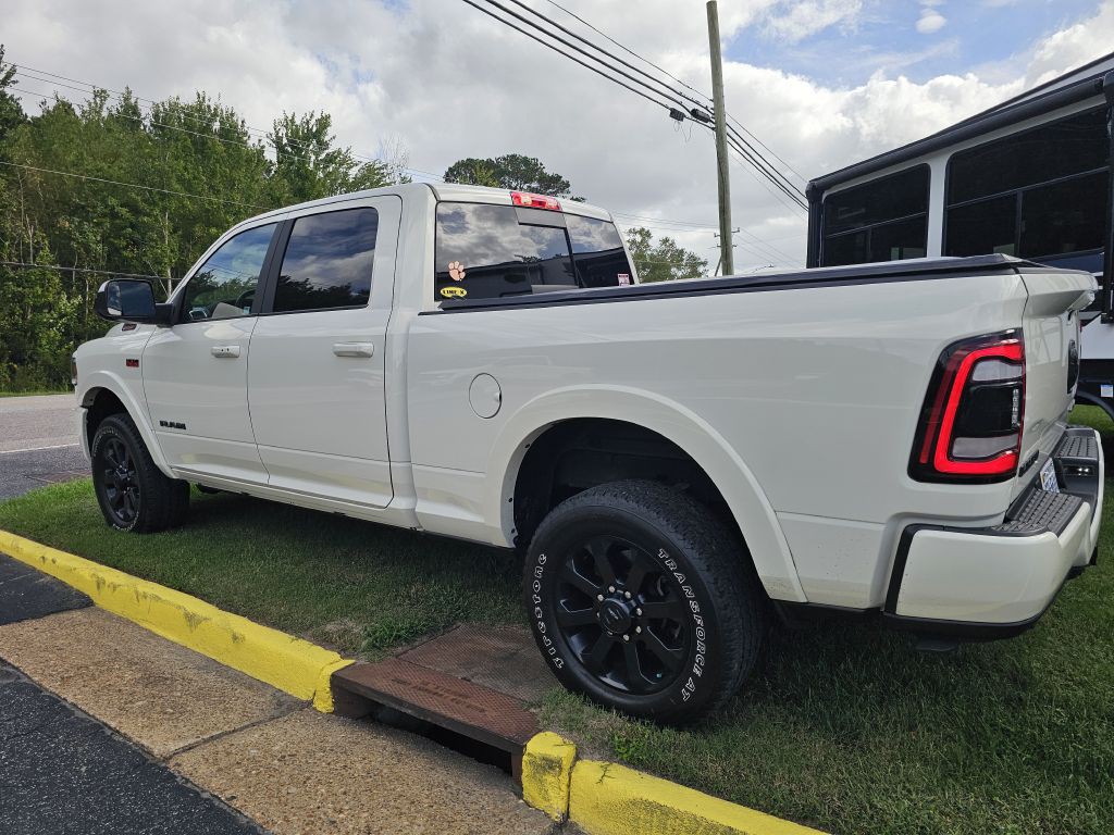 2022 RAM 2500 Image 3