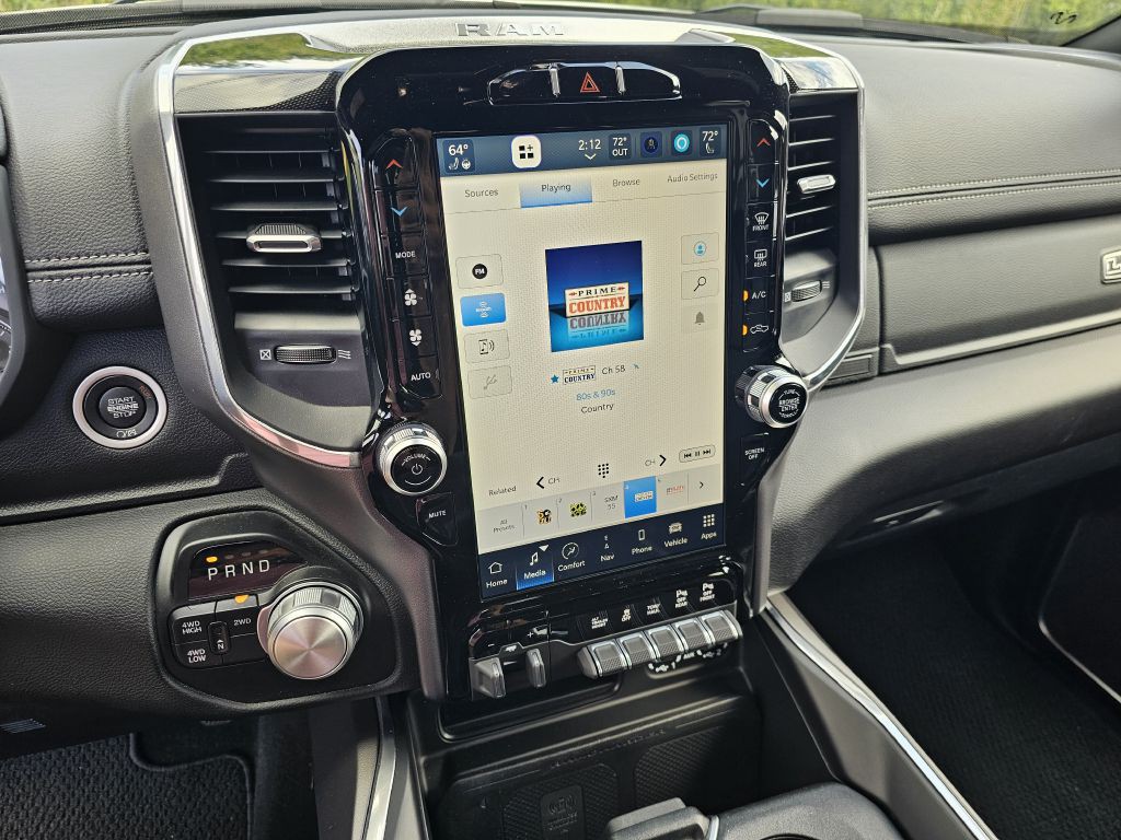 2022 RAM 2500 Image 17