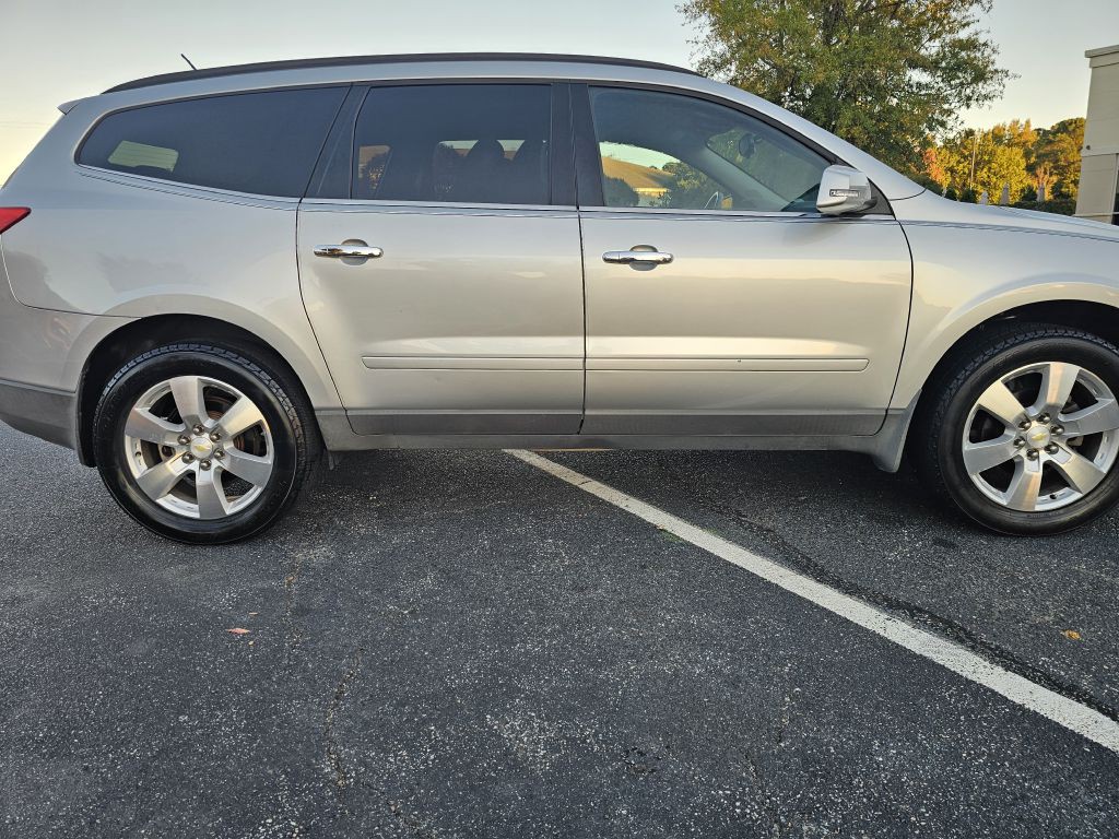 2012 Chevrolet Traverse Image 7