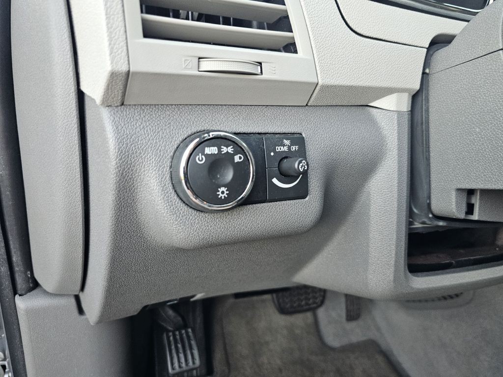 2012 Chevrolet Traverse Image 13