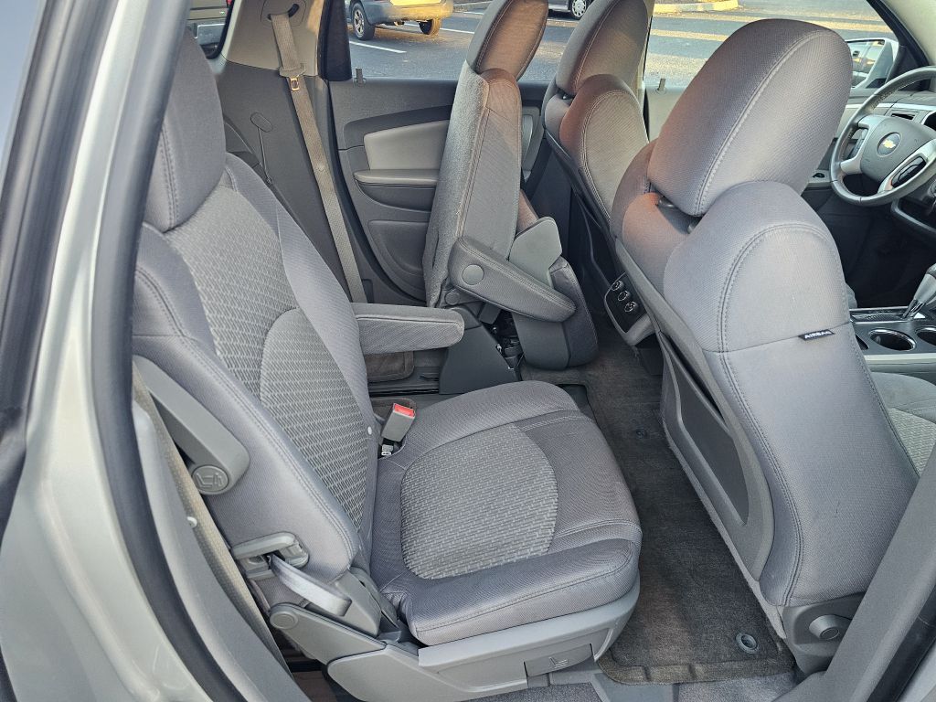 2012 Chevrolet Traverse Image 19