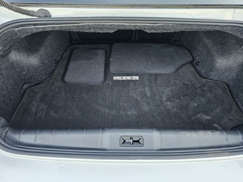 2012 Chevrolet Malibu Image 21