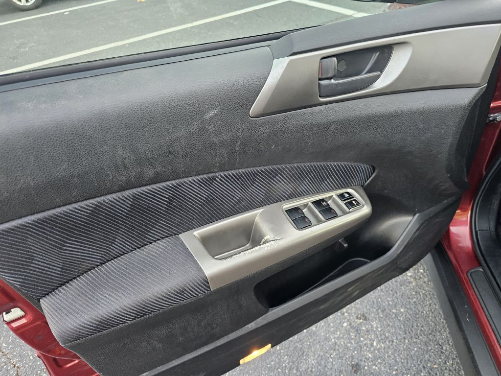 2009 Subaru Forester Image 10