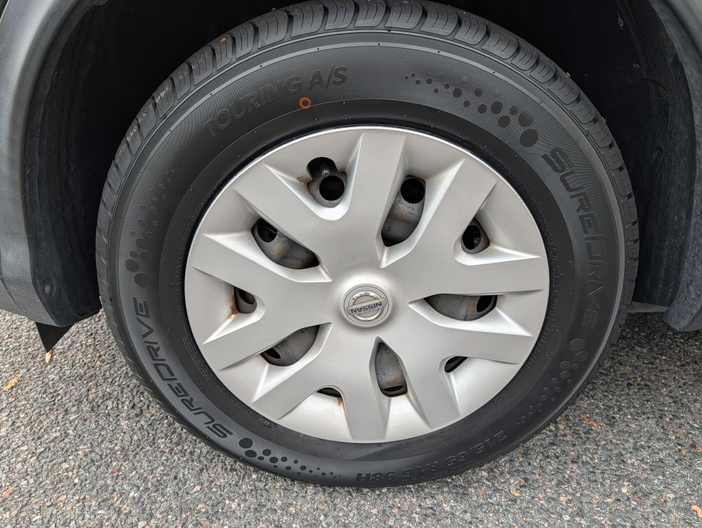 2019 Nissan Rogue Image 10