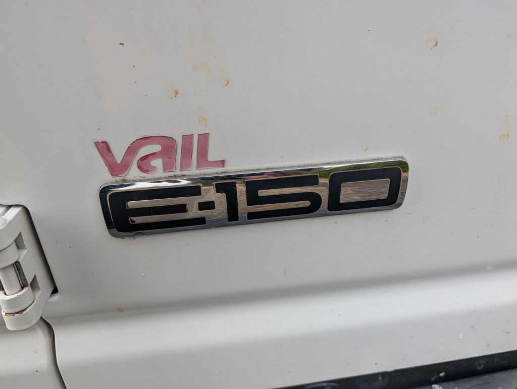 2010 Ford Econoline Image 10