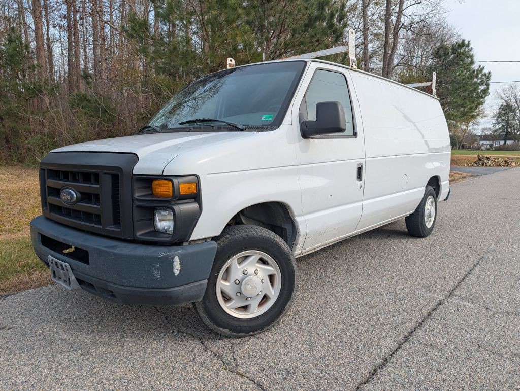 2008 Ford Econoline Image 1