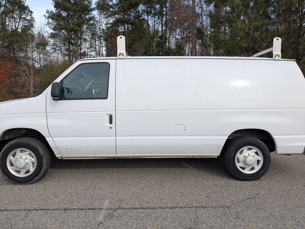2008 Ford Econoline Image 3