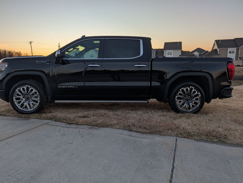 2023 GMC Sierra Image 4