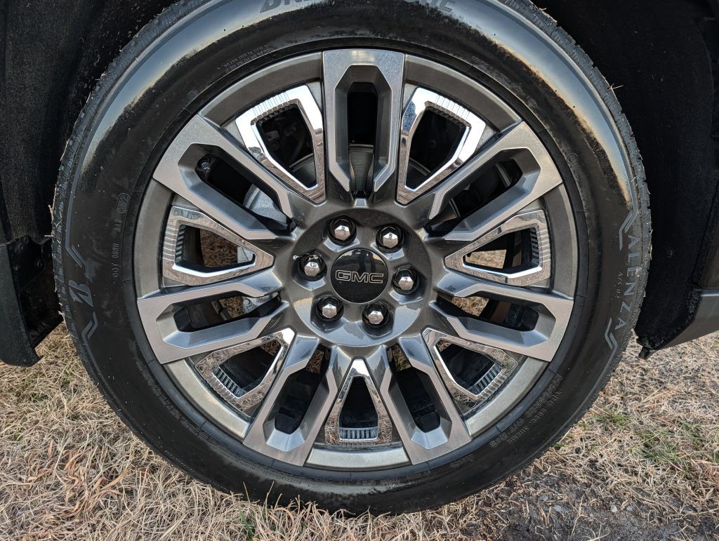 2023 GMC Sierra Image 15