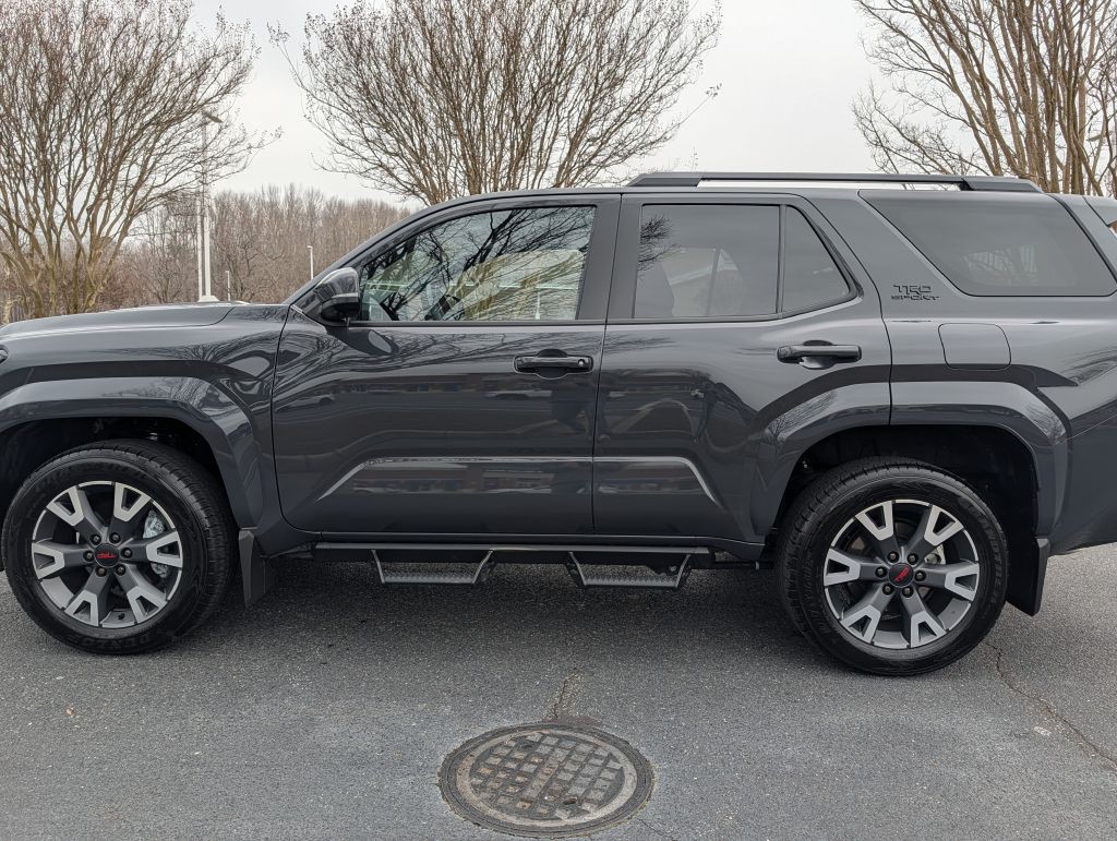 2025 Toyota 4Runner Image 2