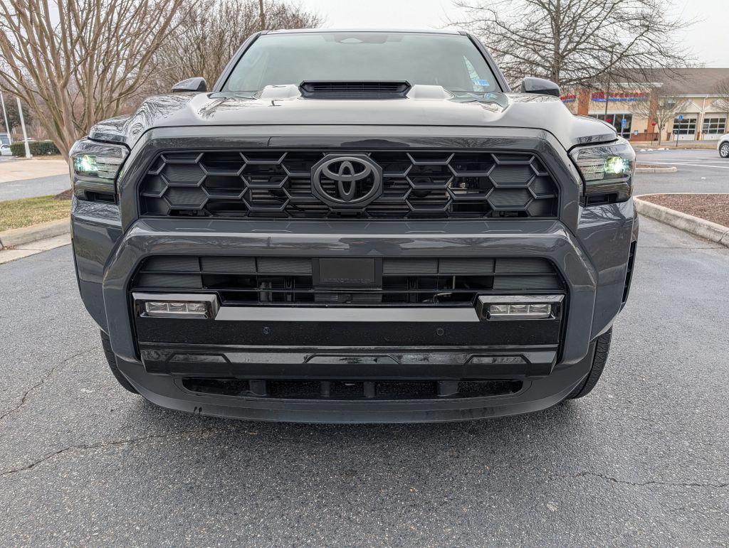 2025 Toyota 4Runner Image 8