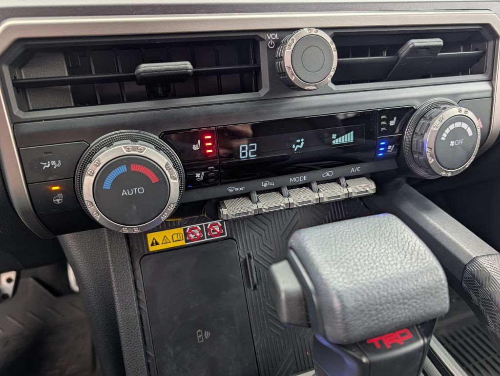 2025 Toyota 4Runner Image 16