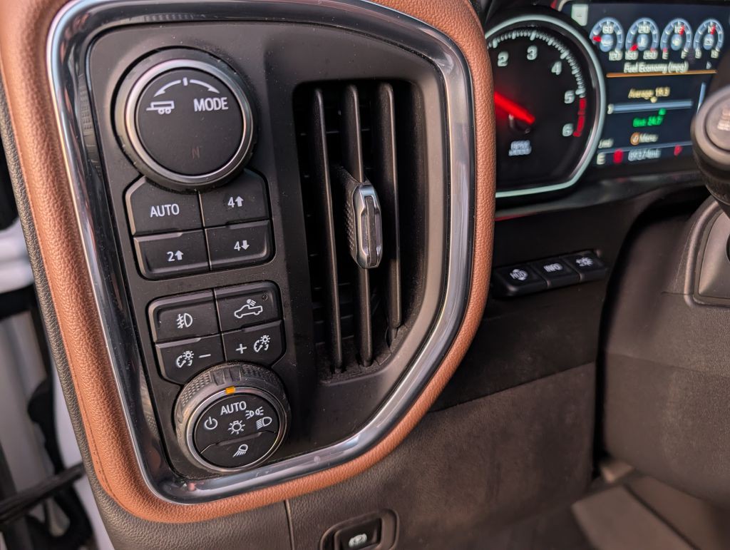 2021 Chevrolet Silverado 1500 Image 17