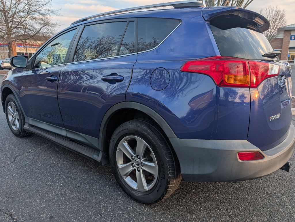 2015 Toyota Rav4 Image 3