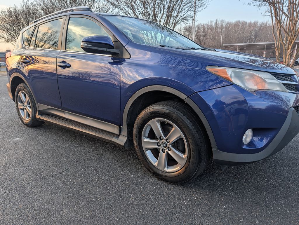 2015 Toyota Rav4 Image 7