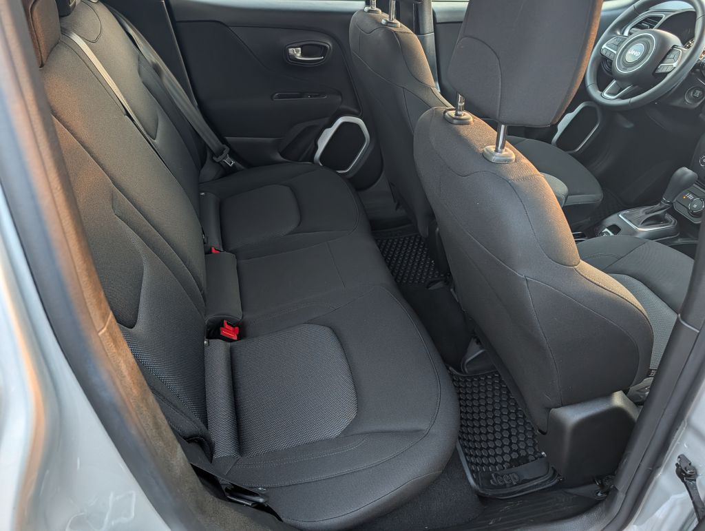 2018 Jeep Renegade Image 18