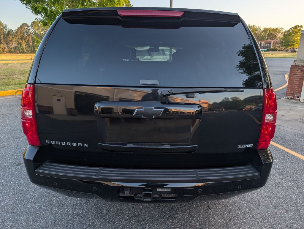 2008 Chevrolet Suburban Image 5