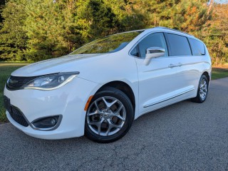 Image for 2018 Chrysler Pacifica Limited ID: 7442424