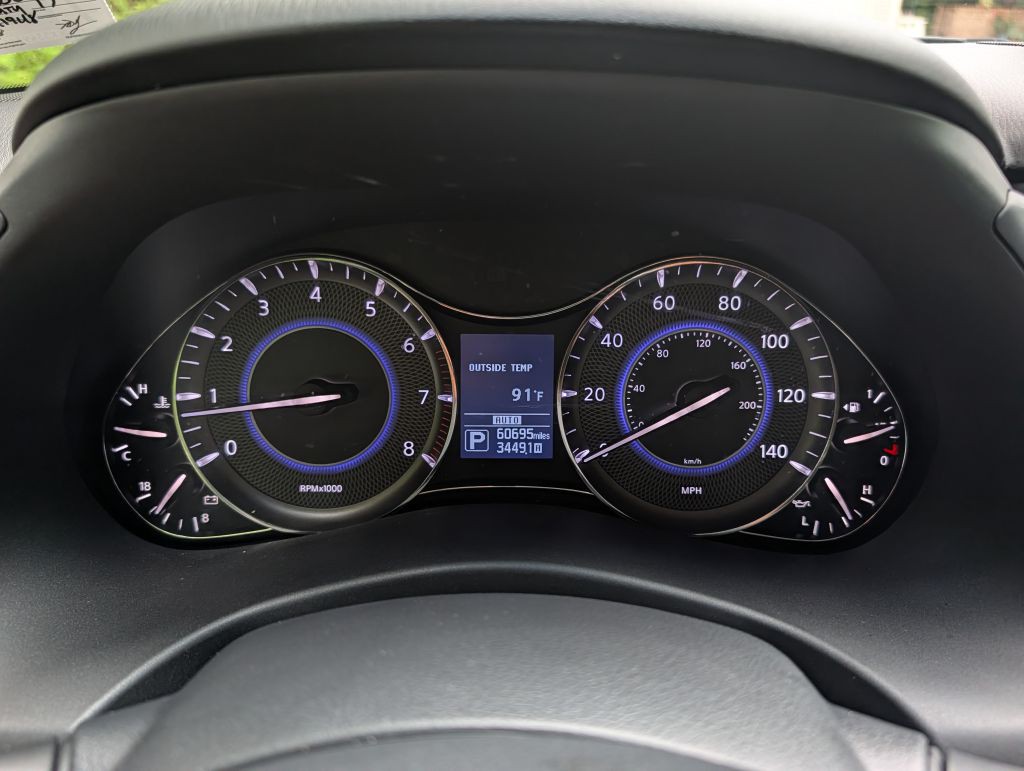 2017 INFINITI QX80 Image 18
