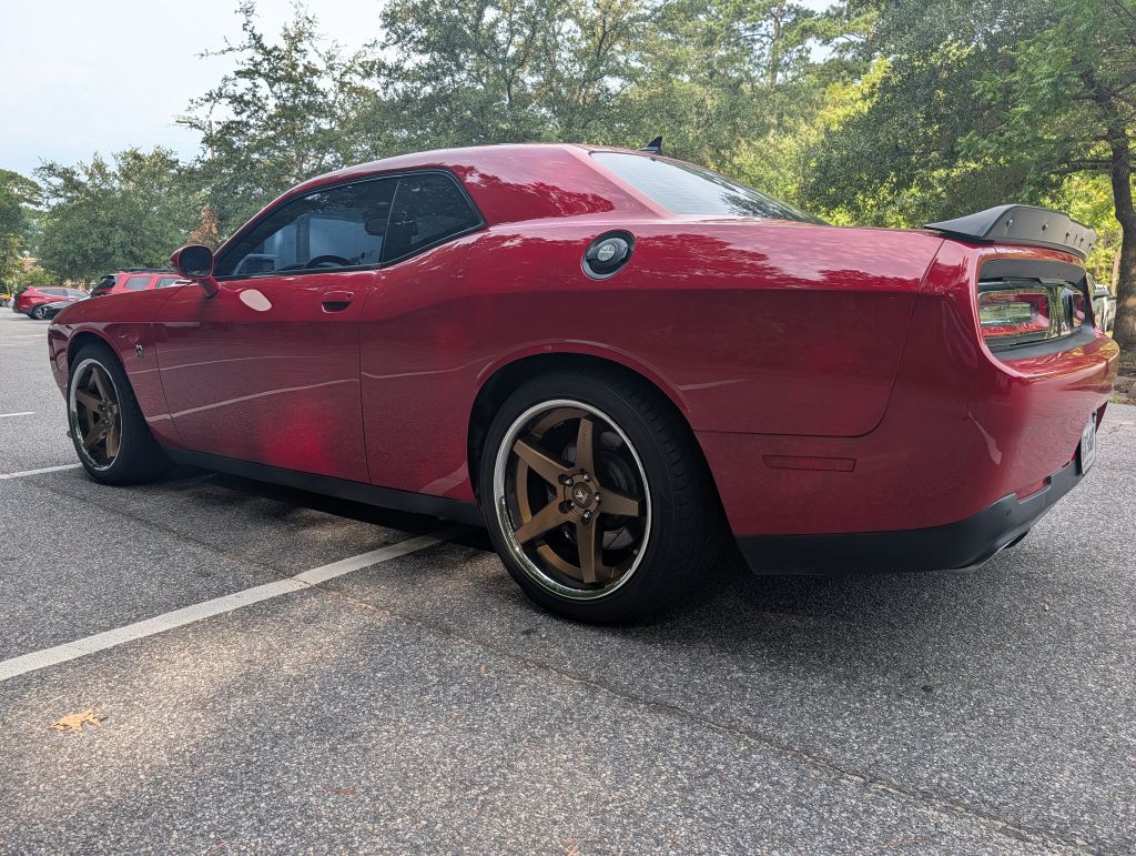2016 Dodge Challenger Image 3