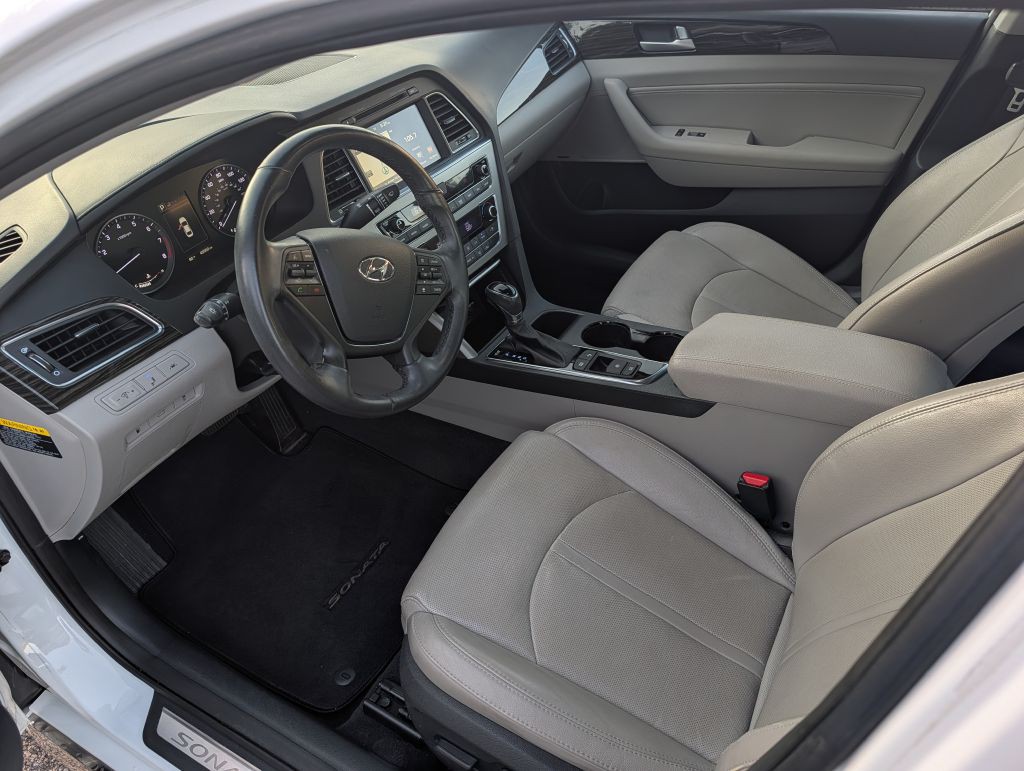2016 Hyundai Sonata Image 12