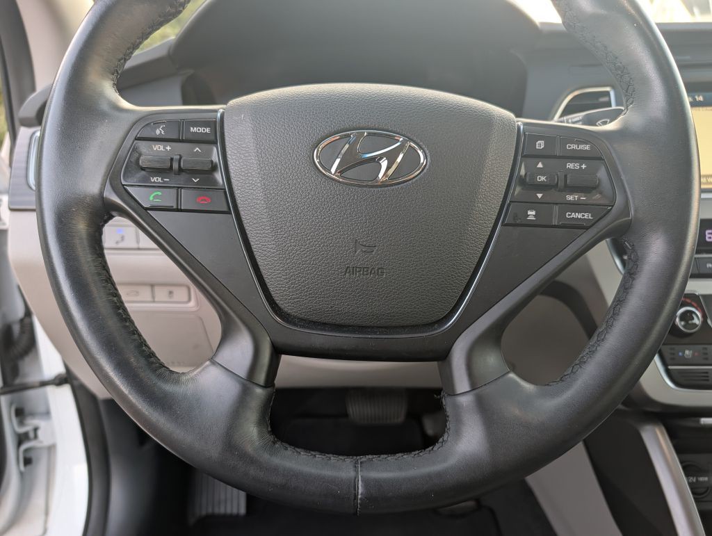 2016 Hyundai Sonata Image 15
