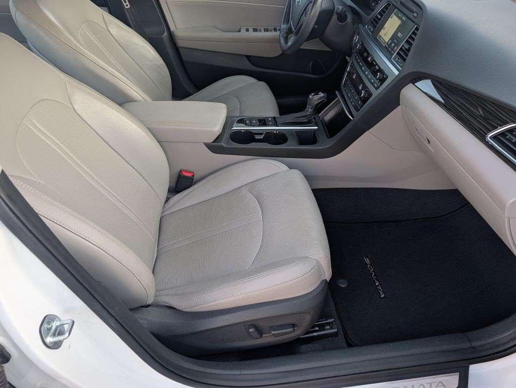 2016 Hyundai Sonata Image 18