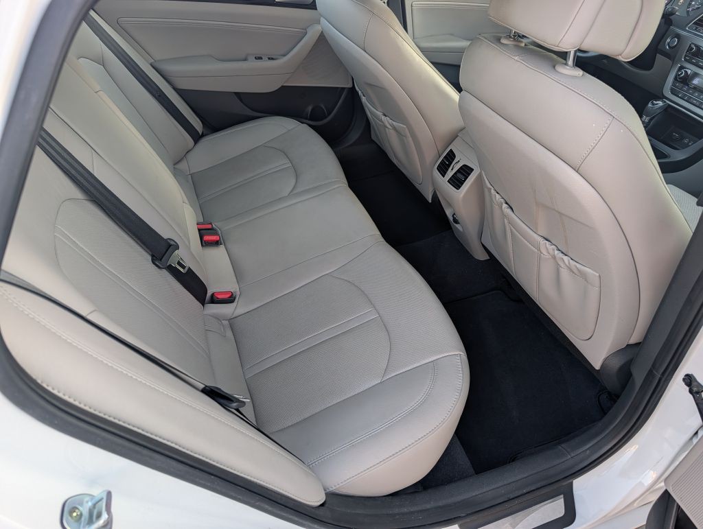 2016 Hyundai Sonata Image 19