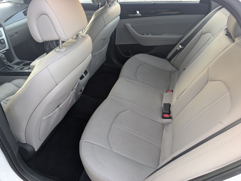 2016 Hyundai Sonata Image 20