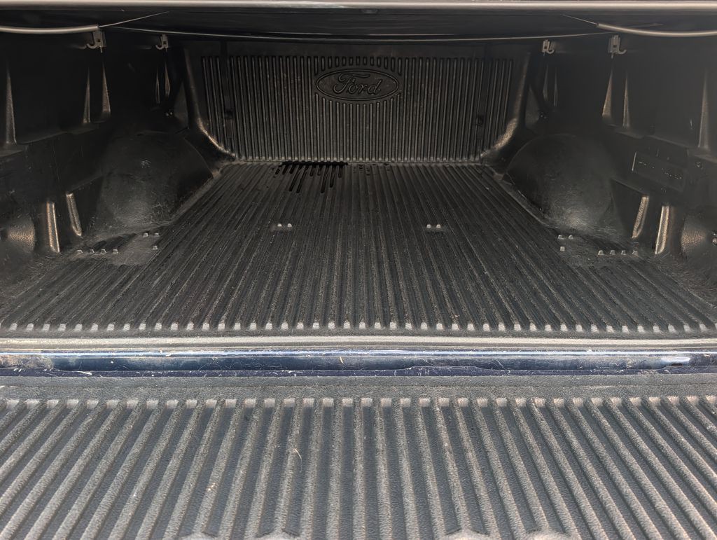 2012 Ford F-150 Image 12