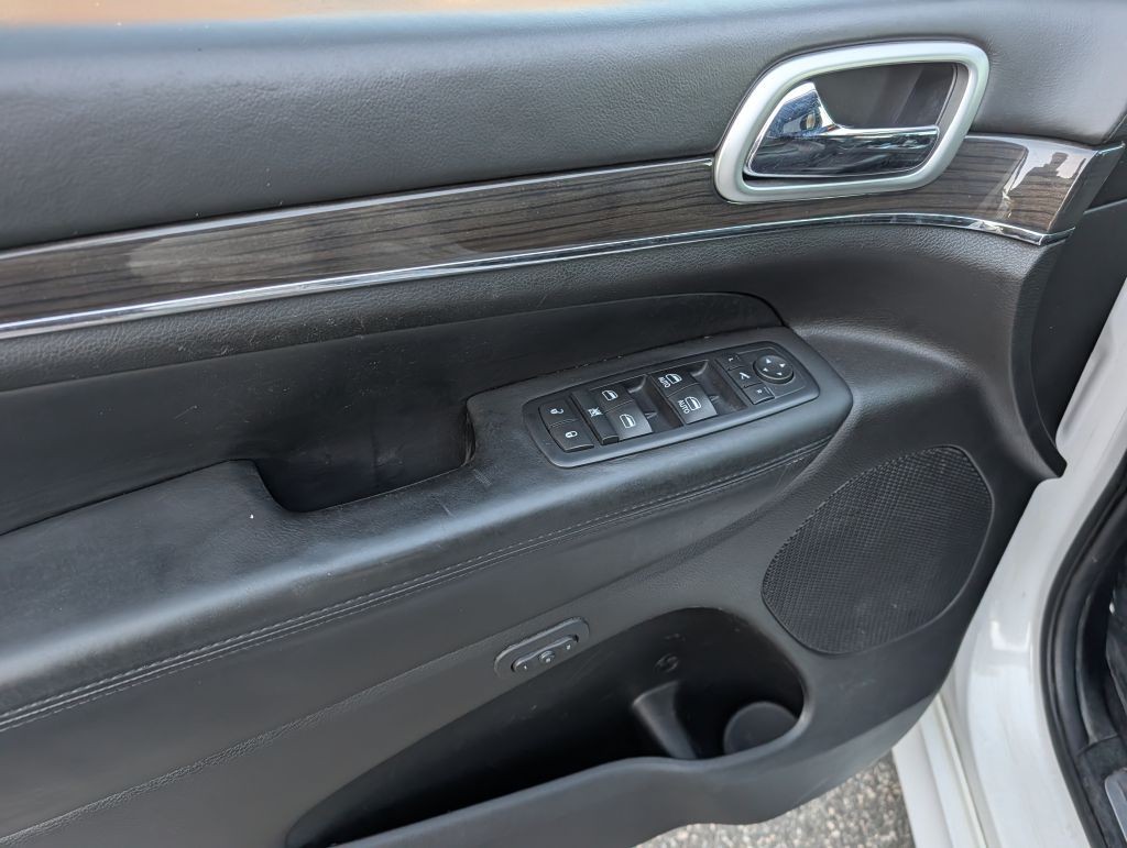 2016 Jeep Grand Cherokee Image 11